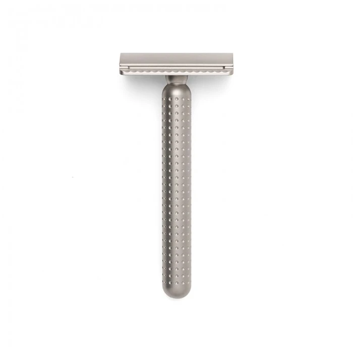 TATARA Masamune Closed Comb DE Safety Razor - Matte 3 TATARA Masamune Closed Comb DE Safety Razor - Matte